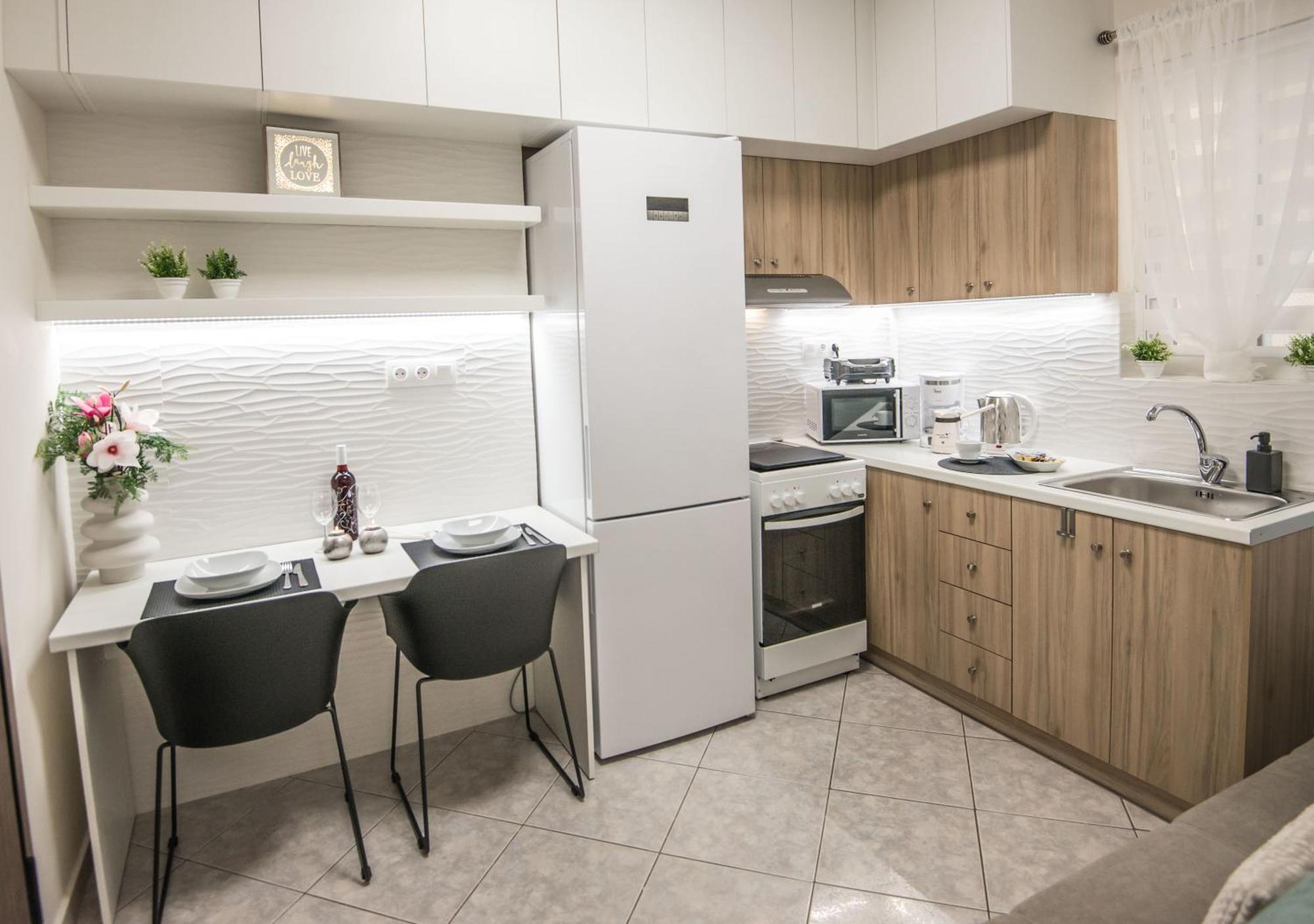 Apartment φιλόξενο μοντέρνο ανάμεσα στο κέντρο και την παραλιακή της πόλης